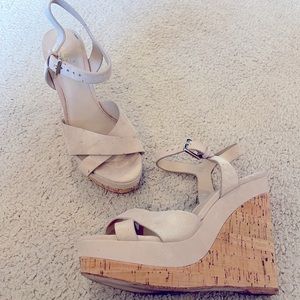Aldo beige nude wedges US 6.5